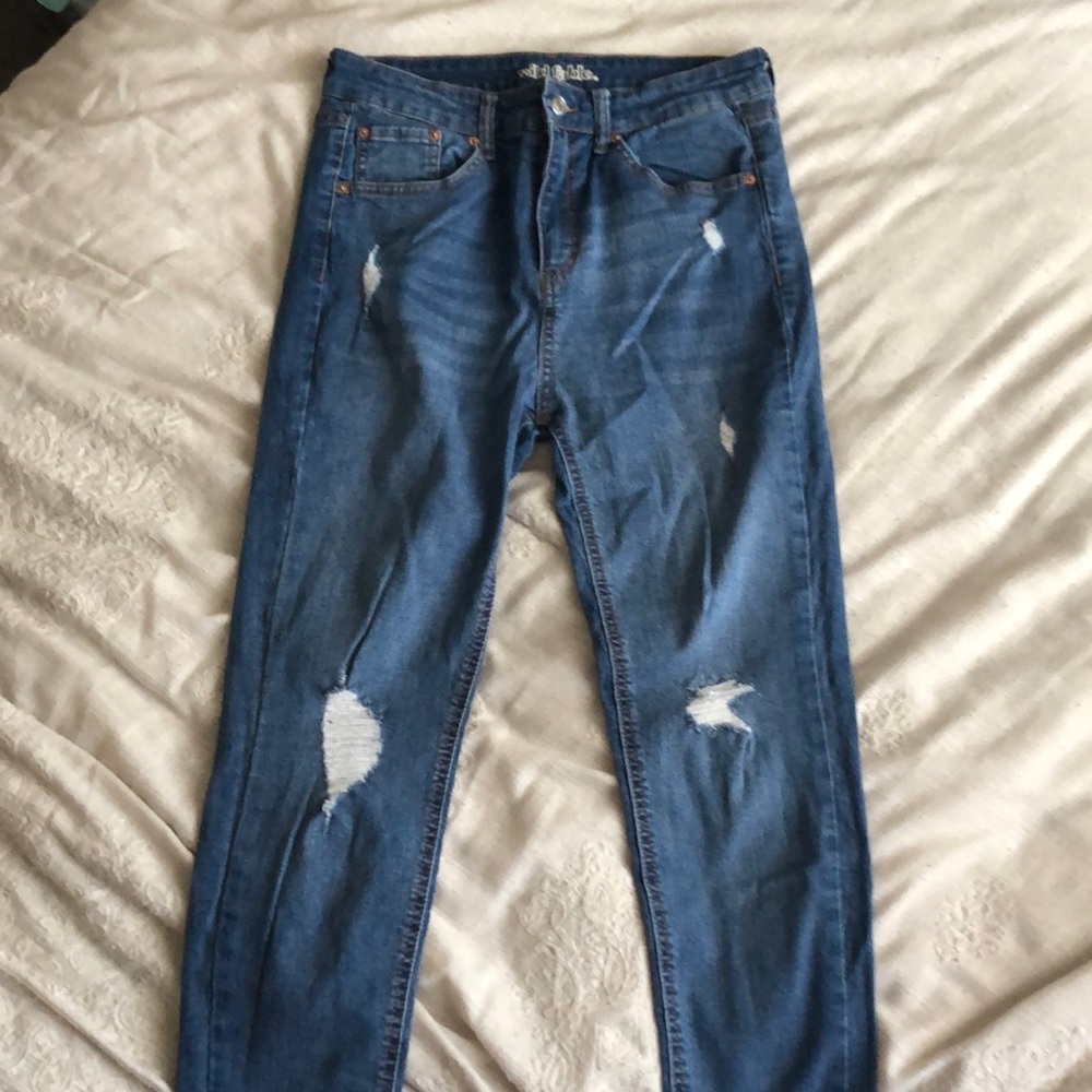 Blue denim wild fable distressed skinny jean